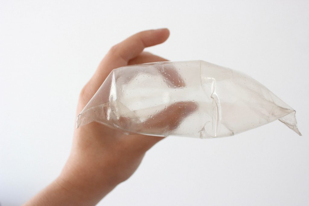 Clear packaging made of the algae-based bioplastic