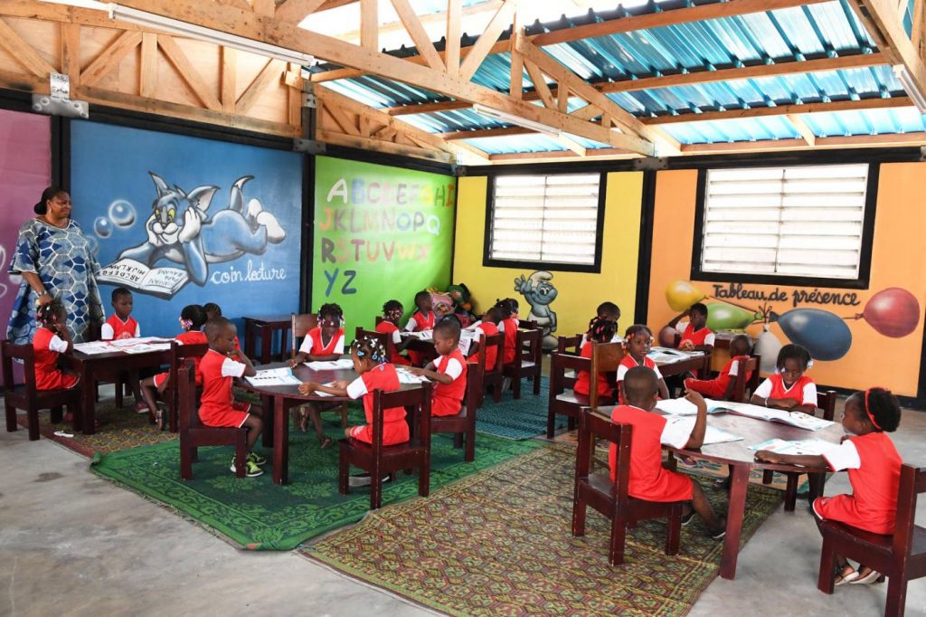 Africa's Plastic Brick Factory Builds Classrooms With Plastic Waste