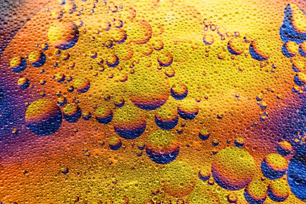 Artists rendering of water conducting membrane which can turn CO2 into methanol