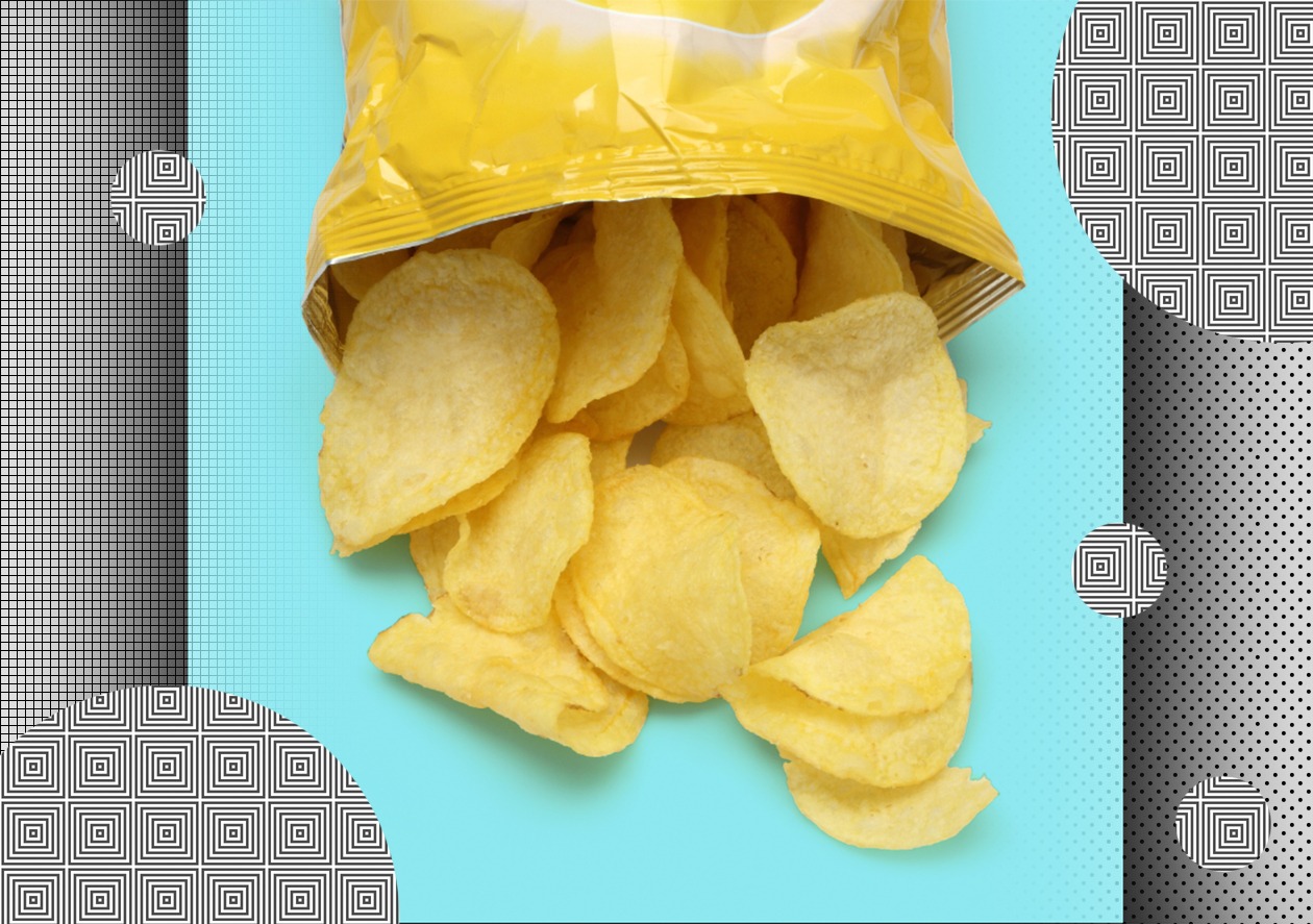 opening a bag of chips microplastic Intelligent Living
