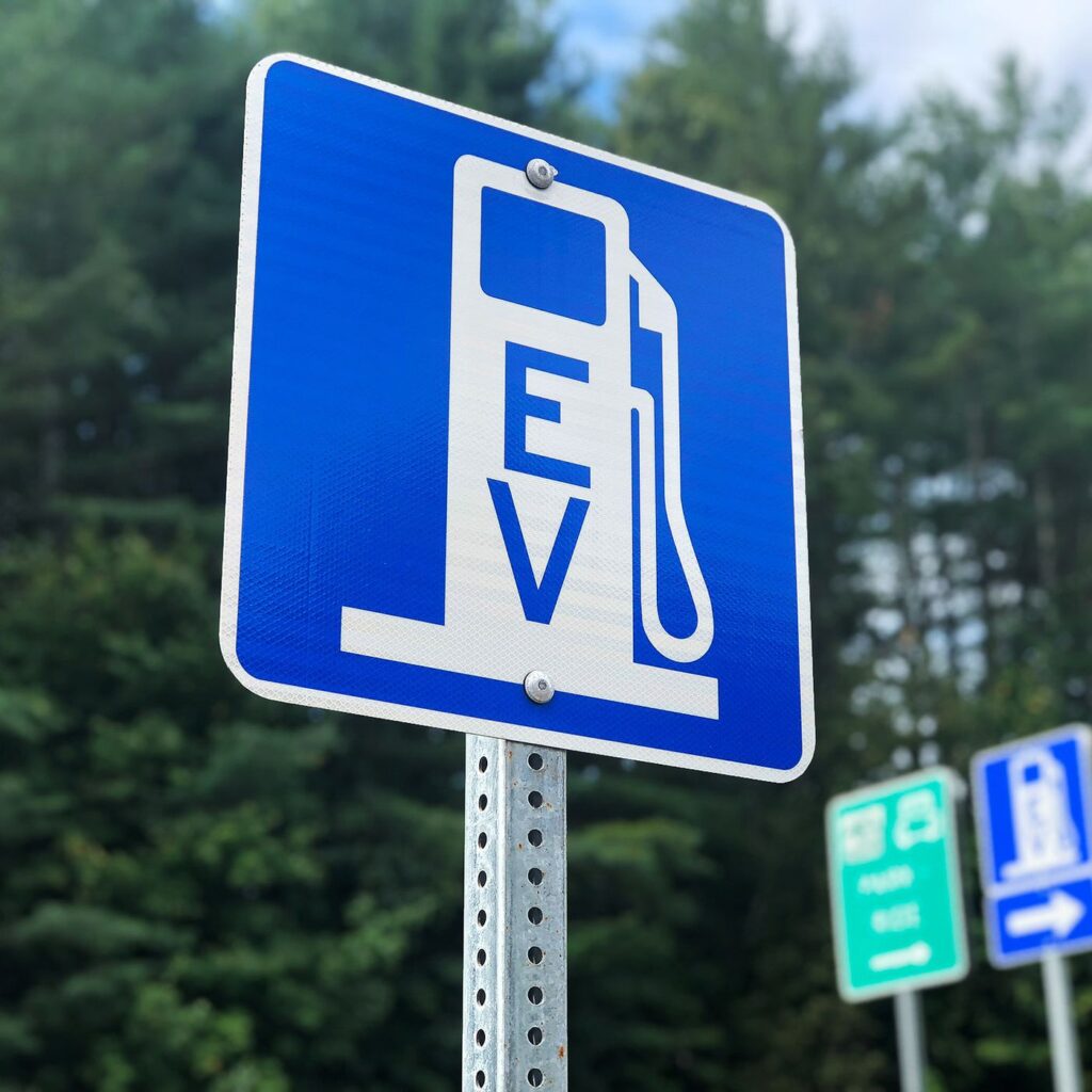 All Petrol Stations Will Offer Electric Car Charging In Germany