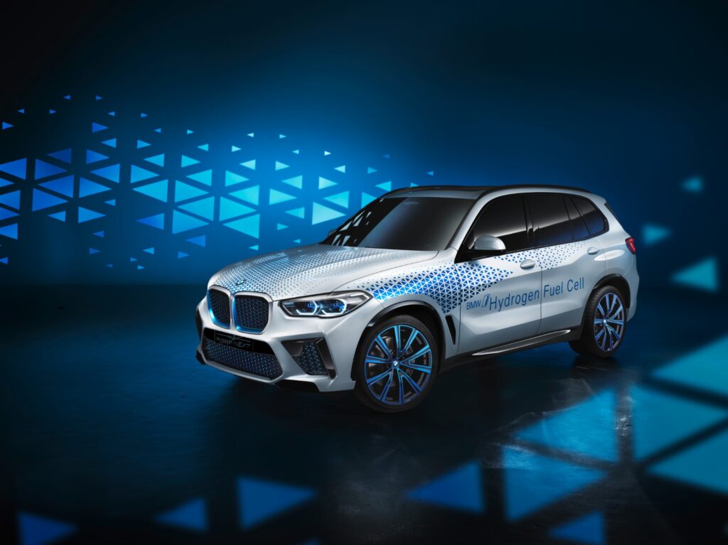 i Hydrogen NEXT: BMW’s Hydrogen Fuel-Cell X5 SUV Set For Production