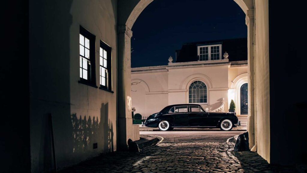 1961 Rolls-Royce Phantom Is The Most Stunning EV Conversion Ever