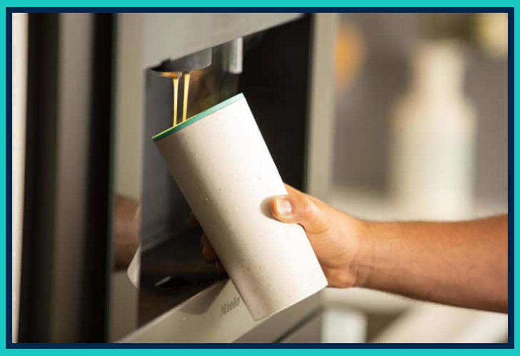 A Strong, Reusable, Coffee Mug Made From Used Disposable Cups