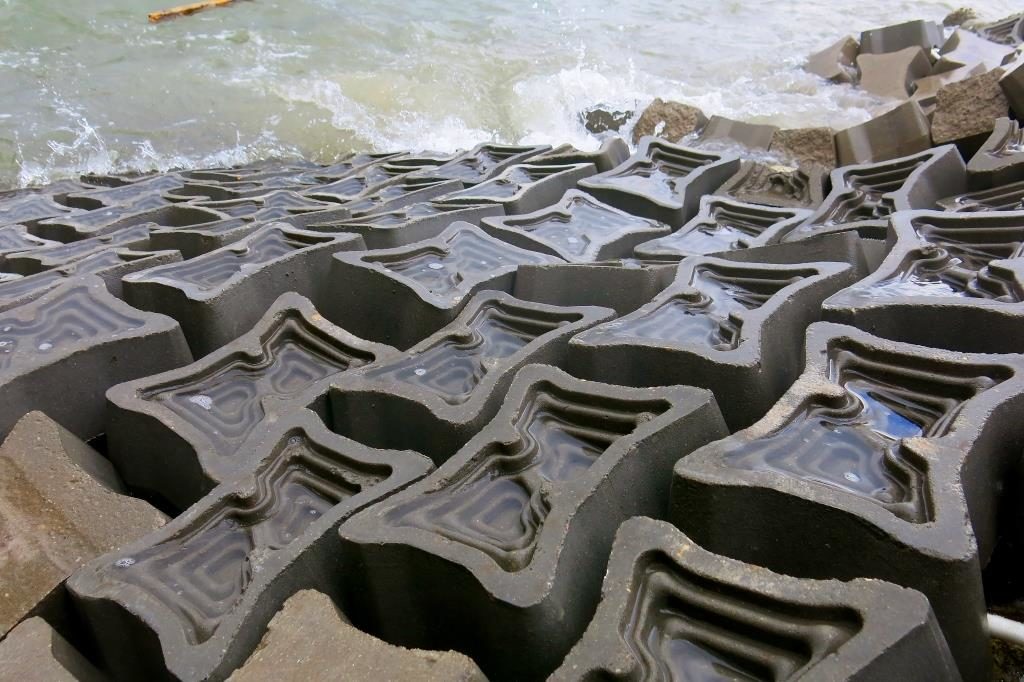 ECOncrete Turns Marine Infrastructures Into Thriving Natural Ecosystems