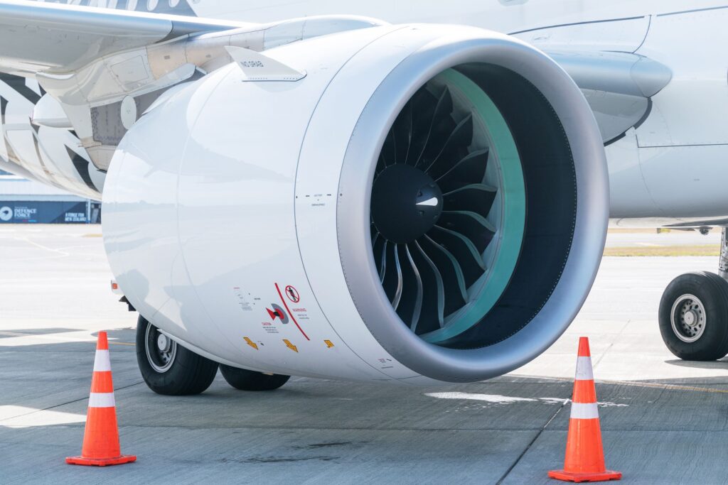 Scientists Figured Out How To Revert CO2 Into Jet Fuel