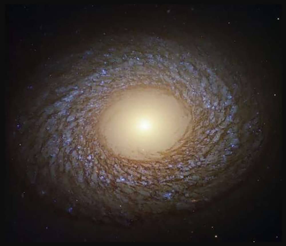 The galaxy NGC 2275 seen by the Hubble telescope