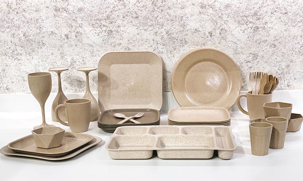 Biodegradable Cutlery Made Of Fallen Pine Needles