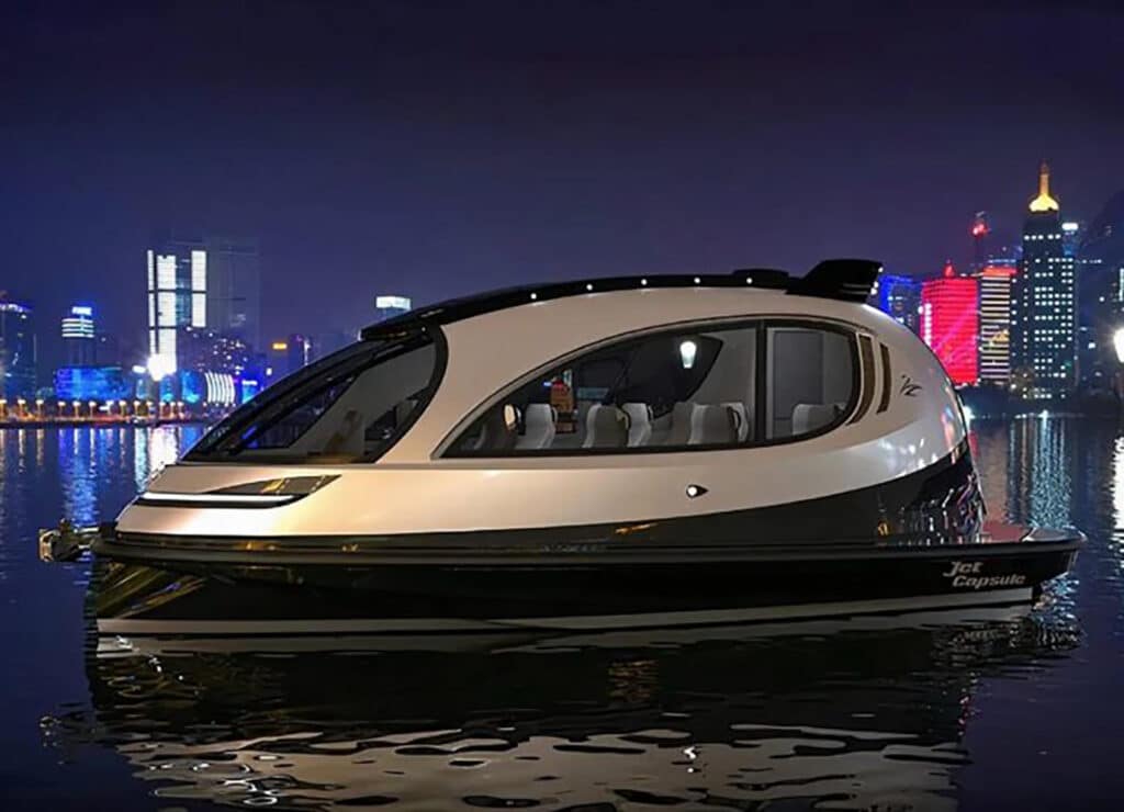 Lazzarini Launches Bigger, Faster, More Luxurious Jet Capsules