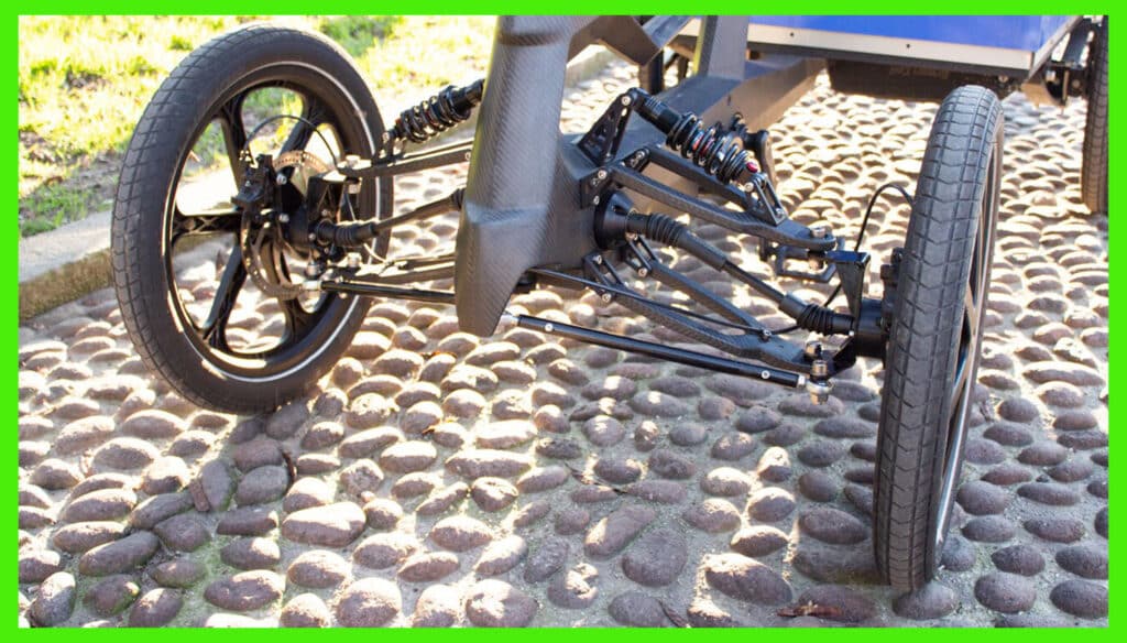 Innovative Urban Mobility With More Than Two Wheels