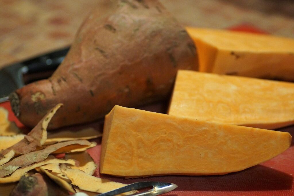 12 Nourishing Foods for Glowing Skin