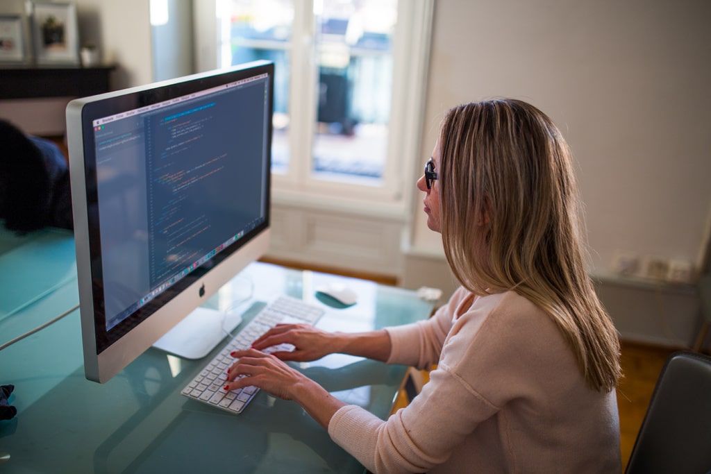 Navigating Web Scraping and Intellectual Property Rights
