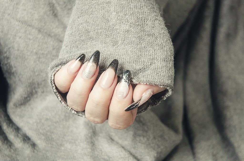 A Beautician’s Secret to a Long-Lasting Gel Manicure