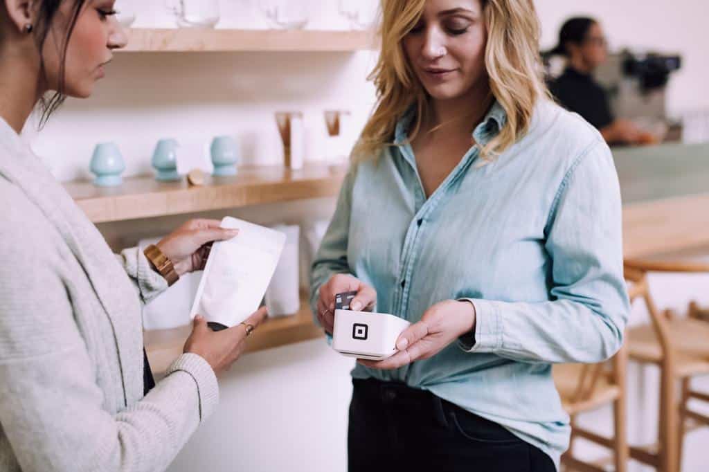 Exploring Different Career Paths for Pharmacy Technicians