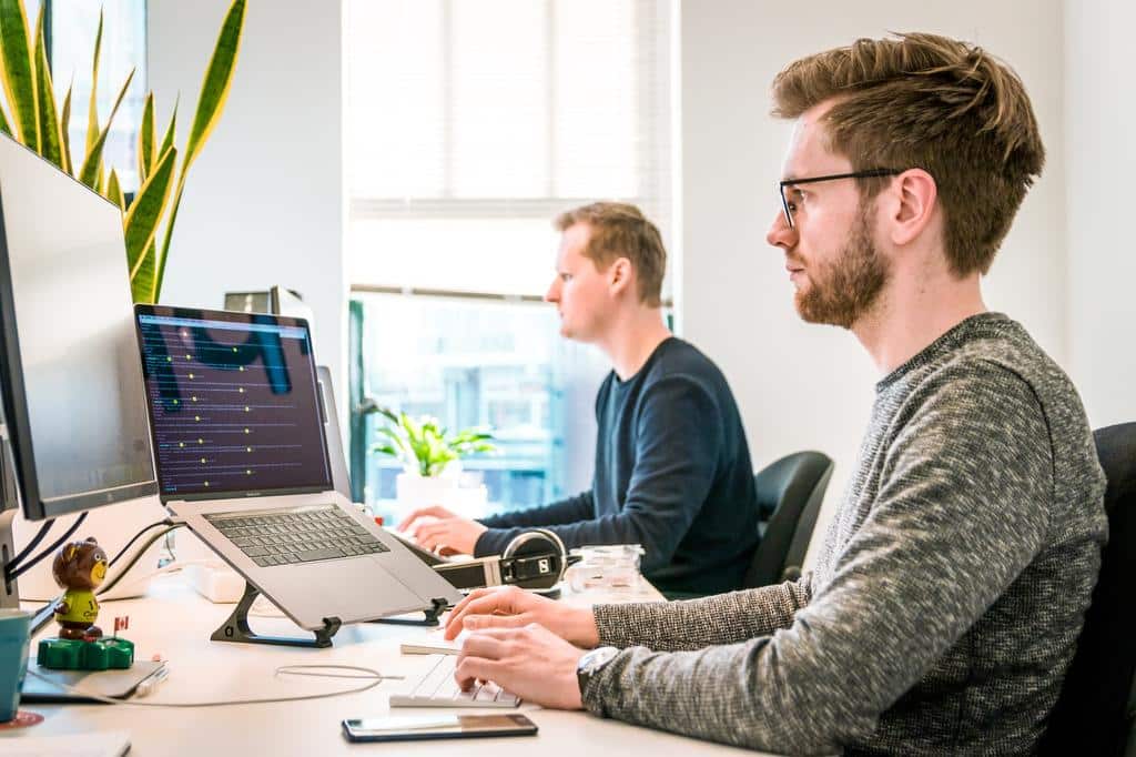 What Are Dedicated Software Development Teams?