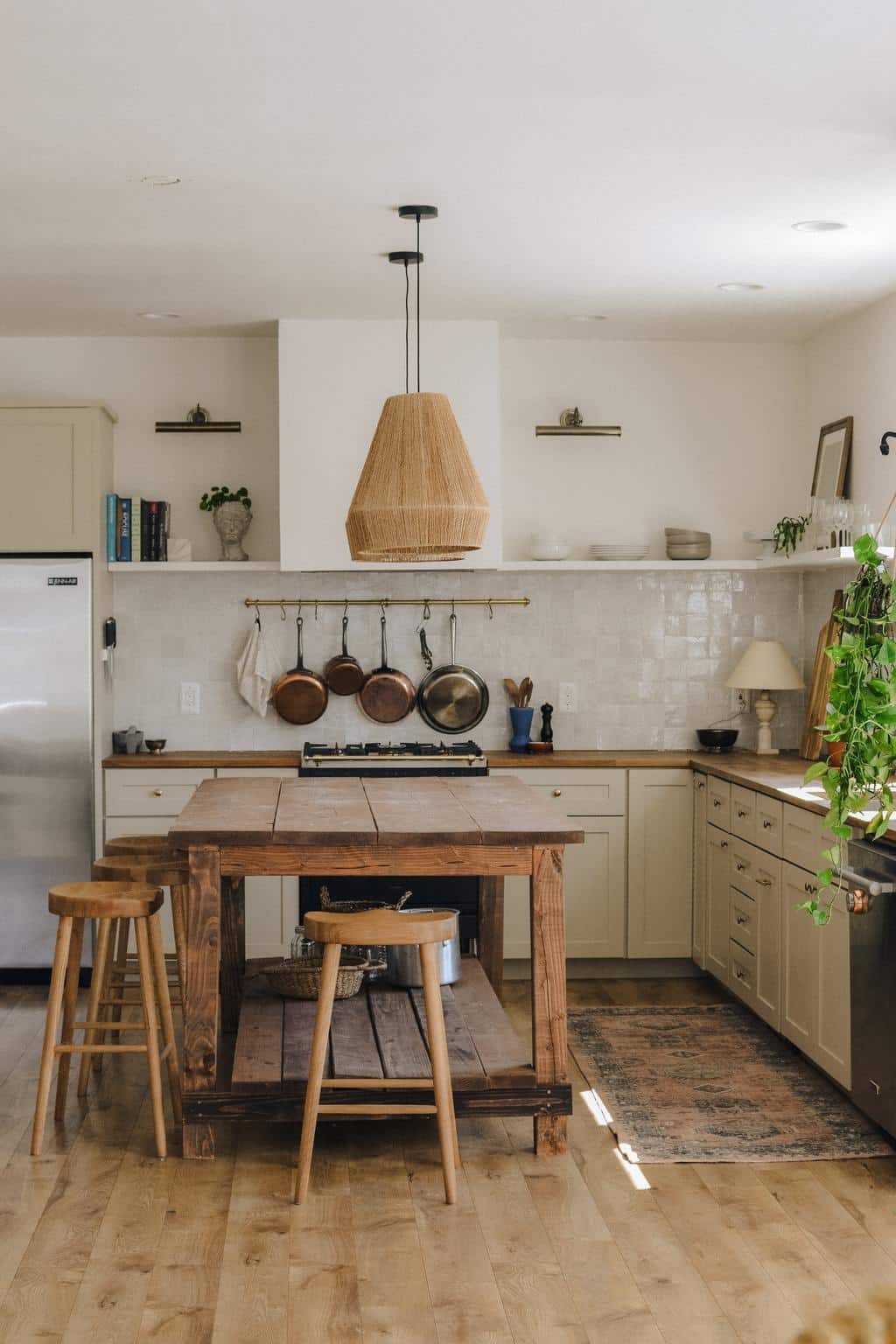 Five Decorating Ideas for Kitchen and Dining Room