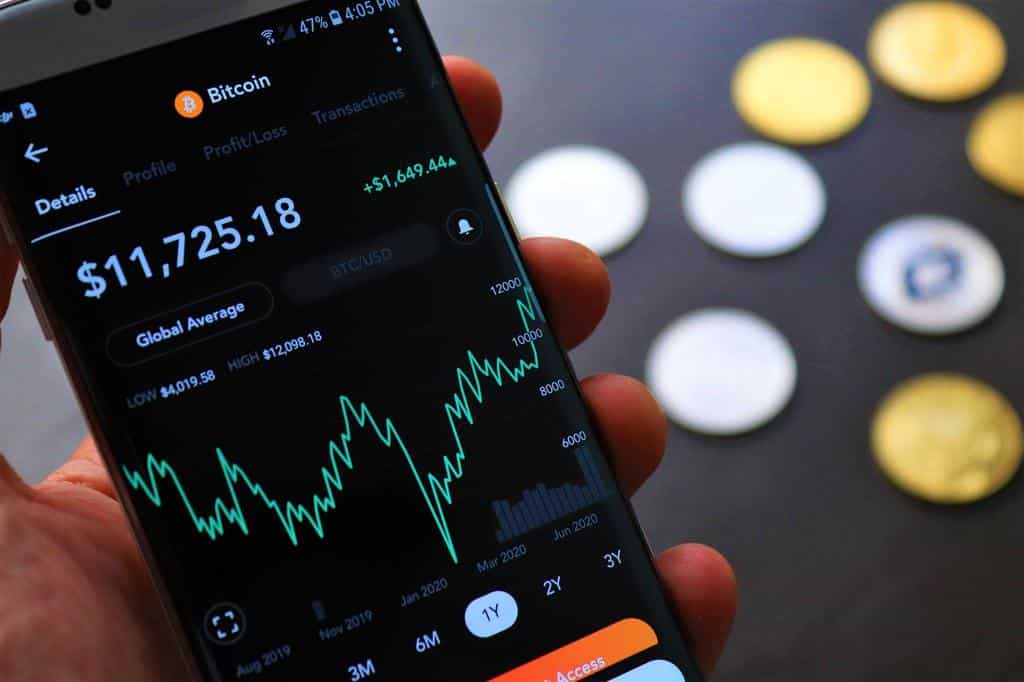 Digital Twins for Cryptocurrencies: Conceptualizing Applications