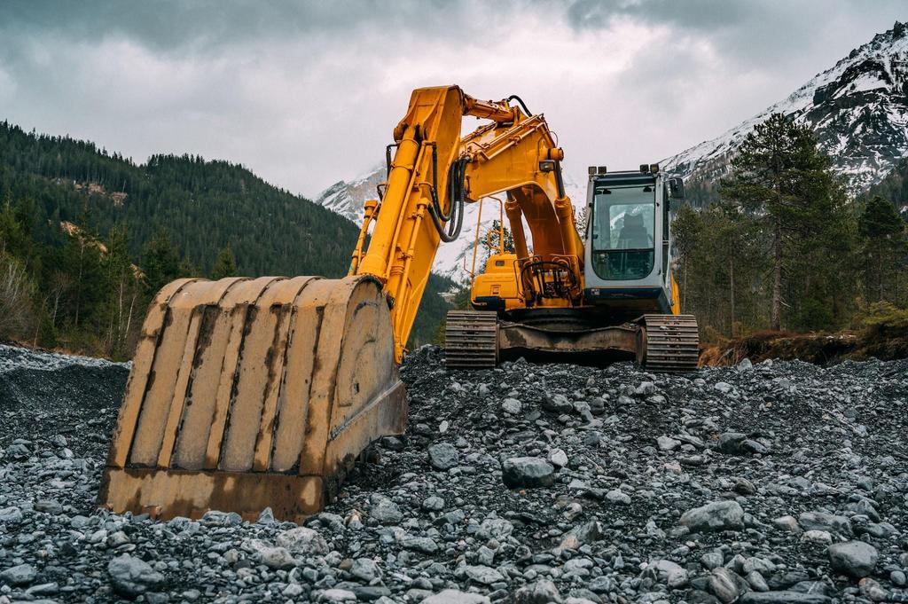 Master the Machines: 6 Expert Secrets to Becoming a Top Equipment Operator