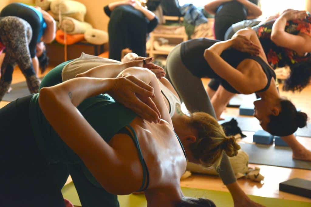 8 Pros and Cons of a Career in Fitness and Nutrition