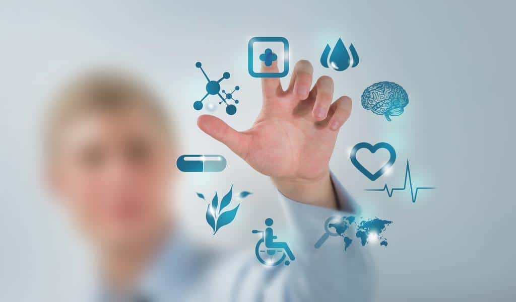 Empowering Patients: Crafting Tailored Health Reports from Primary Care Apps