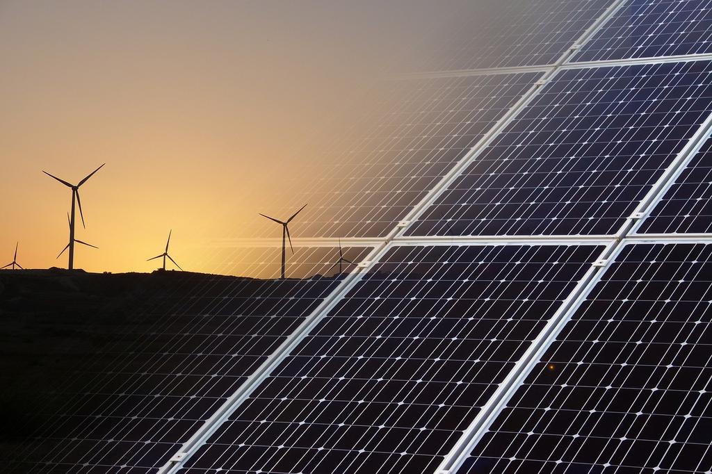 Energy Management: Embracing Renewable Solutions