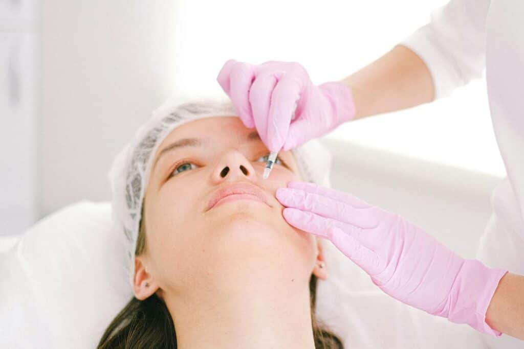 Dermal filler facial injection procedure