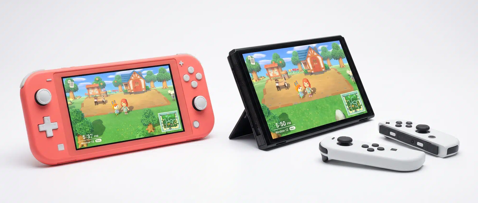 Nintendo Switch Lite and Switch OLED side by side showing size and screen differences